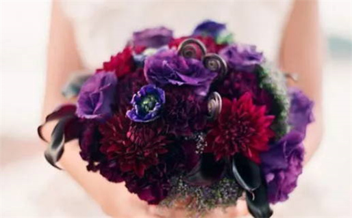 2025年农历十月初九结婚好吗 是办喜事好日子吗 2025年农历十月初九结婚好吗 是办喜事好日子吗