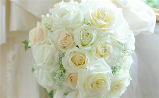 2025年农历十月十四领证吉日查询 领证吉利吗